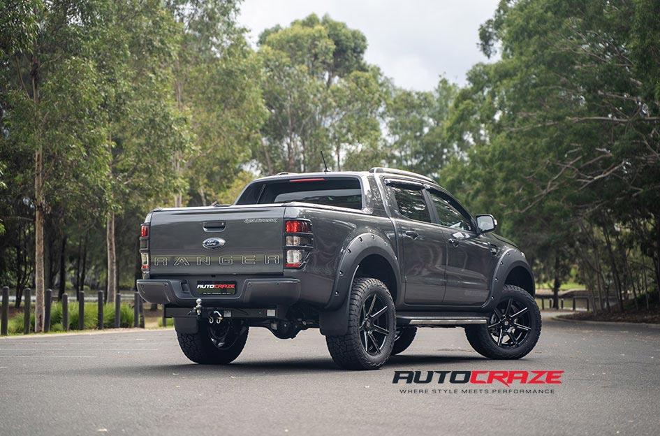 FORD RANGER AVALANCHE GLOSS BLACK MILLED ACCENTS